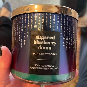 Rare bath and body works candle